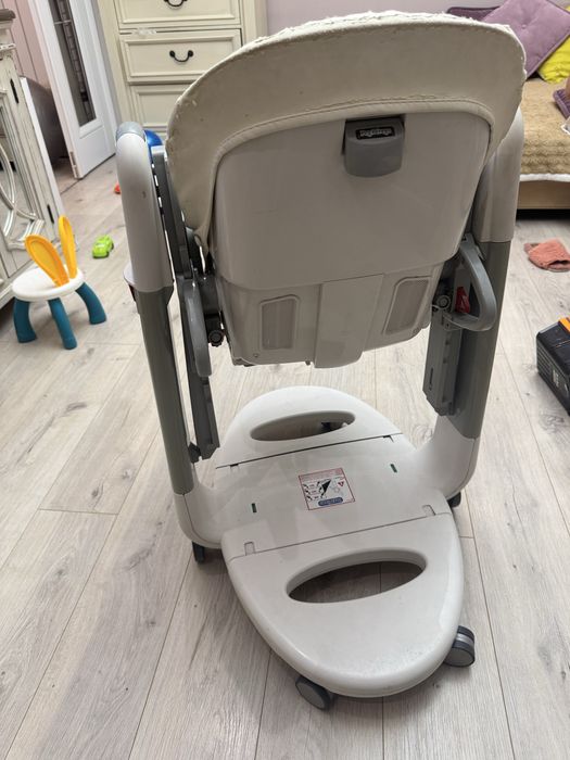 Стульчик для кормления Peg-perego tatamia
