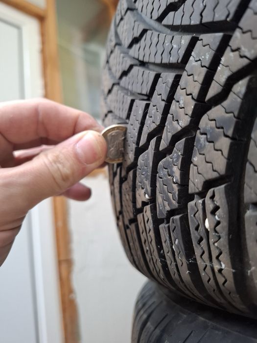 Зимни гуми FIRESTONE 215 х 55 хR17