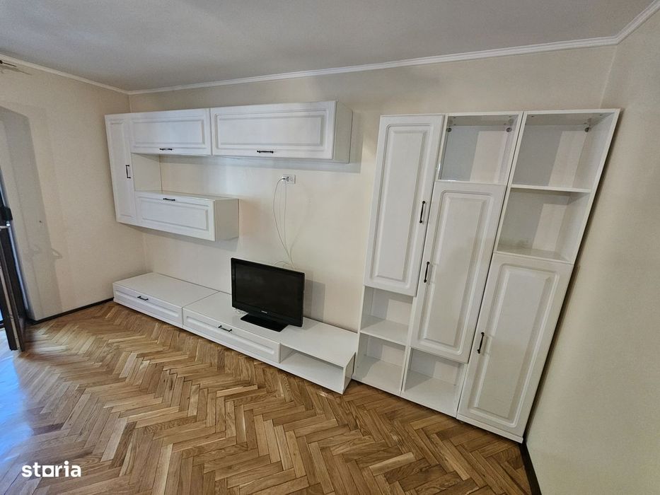 Apartament 3 camere în Copou, cu balcon