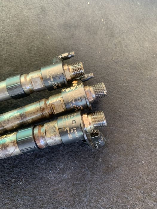 Injector Land Rover Freelander 2  2.2 TD4 160CP 2006-2014 0445115042