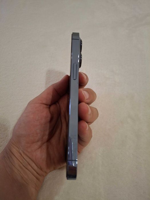Iphone 13 pro. Идиальное состояние