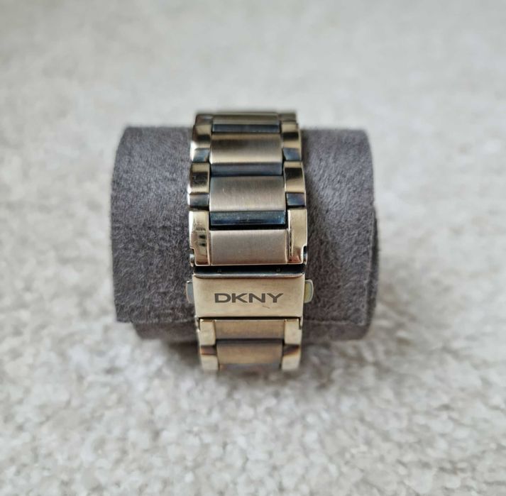 Ceas DKNY Lexington Cronograph