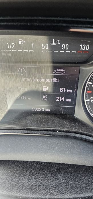 Opel Zafira alba