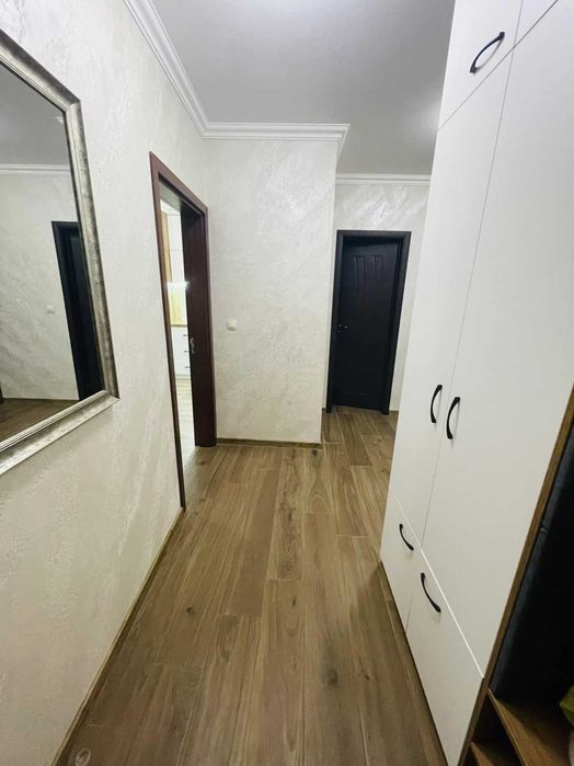 Дава се под наем Тристаен апартамент в Пловдив, Южен - 85 кв.м за 425 € - Снимка #10