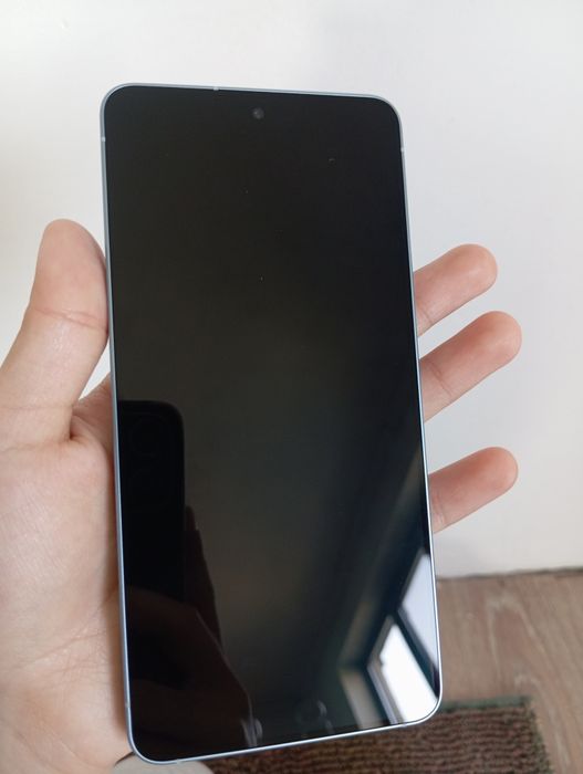 Телефон Samsung galaxy s26 голубой