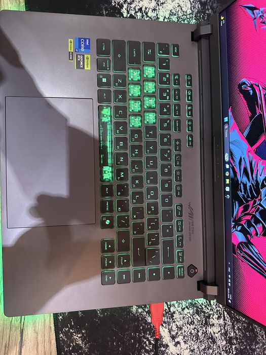 Asus Rog Strix G615J 240Hz RTX5050