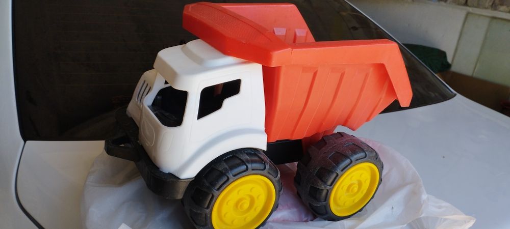 Продам игрушки детские