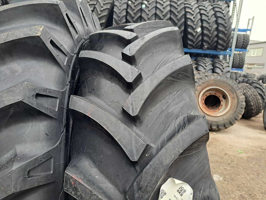 Cauciucuri noi 16.9-38 marca OZKA cu 14 pliuri anvelope pentru TRACTOR