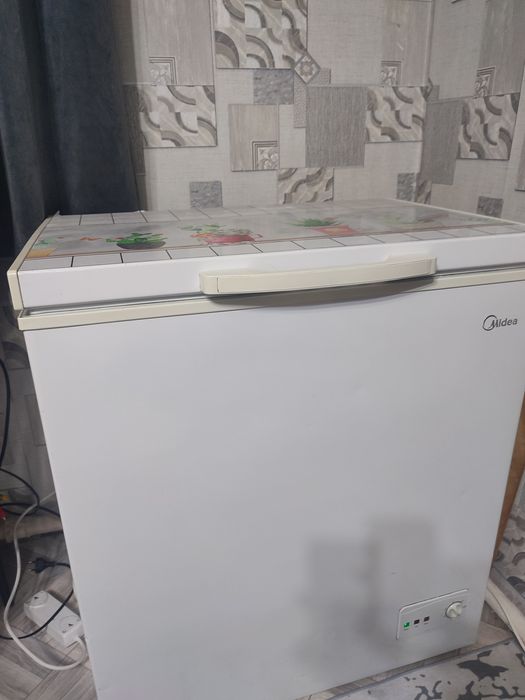 Продается Морозильник