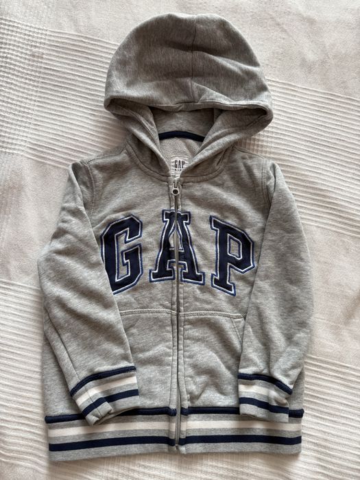 Пакет с вещами 4+ за 7000 тенге