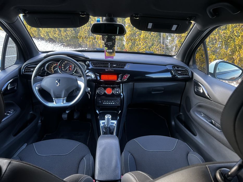 Citoen DS3 2014 1,2 Benzina 4,7 / 100km