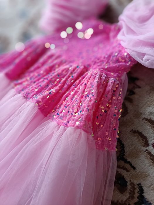 Продам детское платье