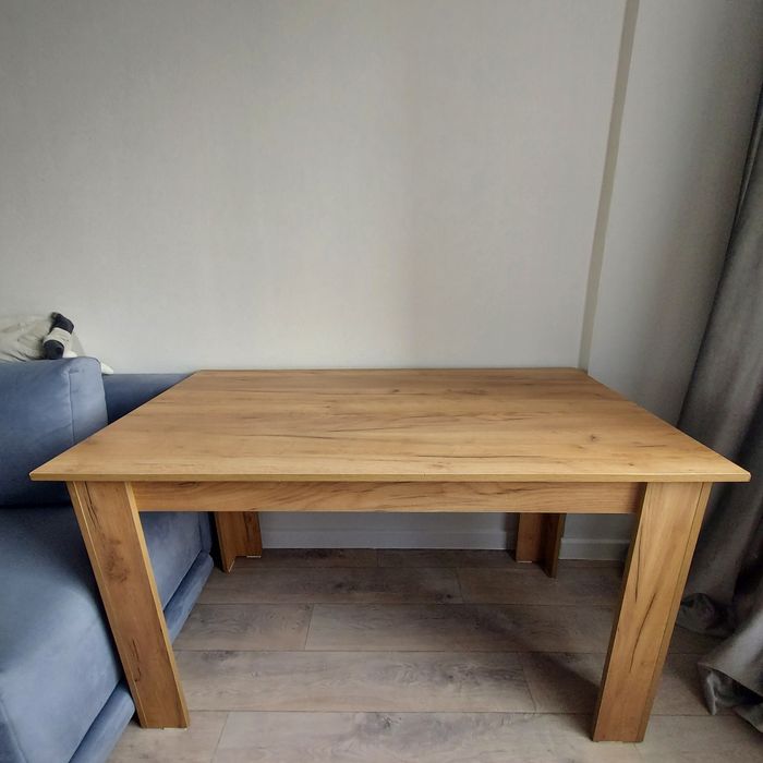 Продам стол + 3  шт стулья