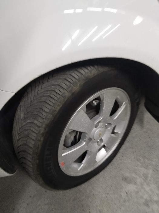 Michelin diska balon sotiladi halati zoʻr optra 17 diskaga obmen bor