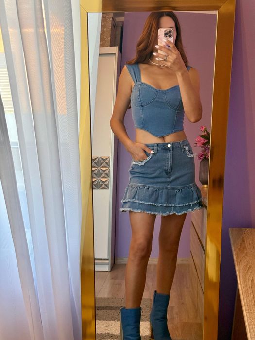 Продавам нови комплекти, поли и блузи