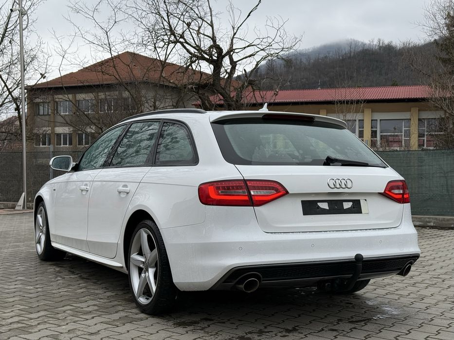 Audi a4 facelift 3xS-line  3.0tdi automat xenon/led bang&olufsen