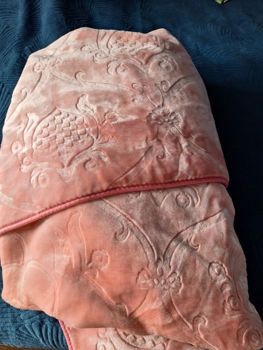 Продам большой и теплый плед