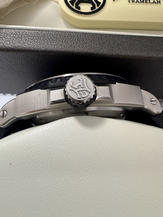 Armand Nicolet S05-3 | automatic 44mm