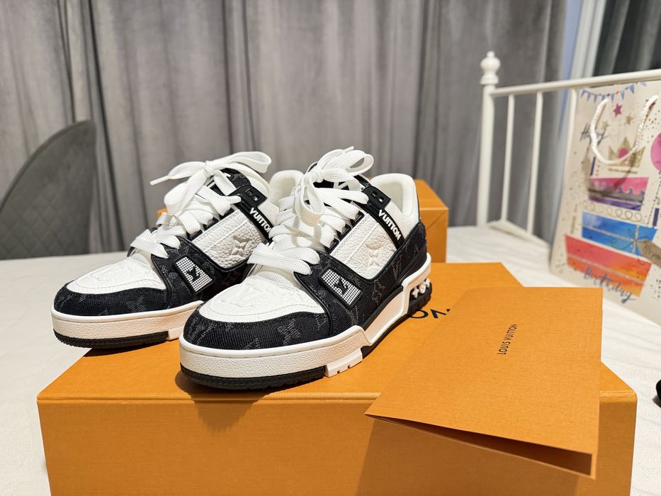 Маратонки “Louis Vuitton”