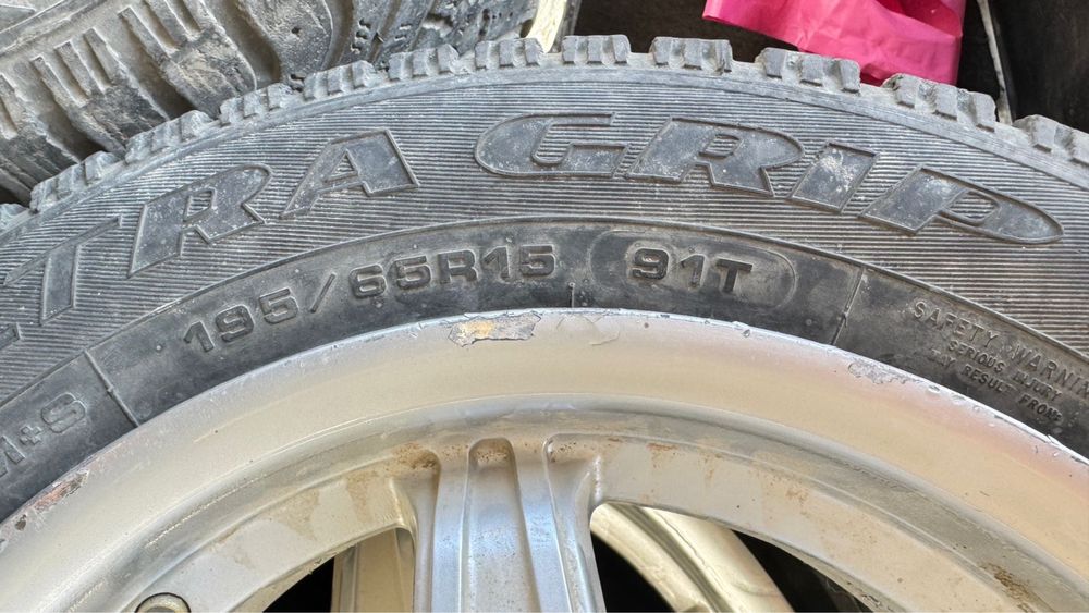 Покрышка зимние 195/65/15