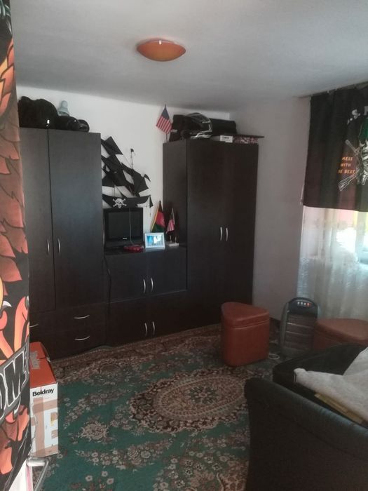 Casă la țară, Țuglui