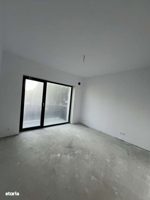 Casă  lângă pădurea Barcului in Dezmir