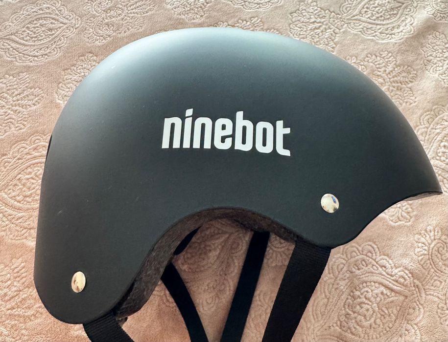 Segway Ninebot Каска за Електрически Скутер Черна