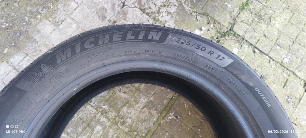 Летни гуми 225/50/17 и 195/60/15