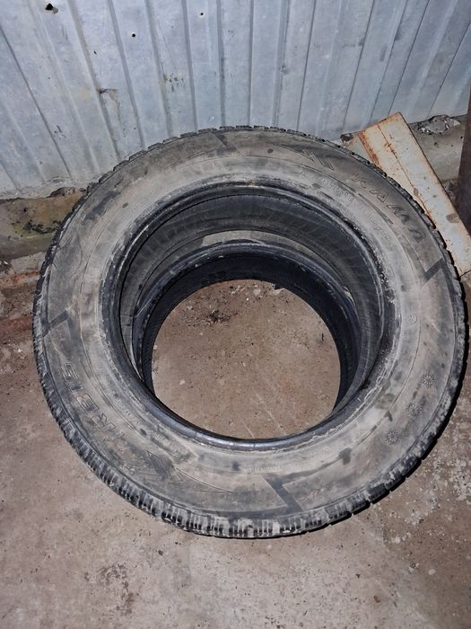 Продам покрышки р14