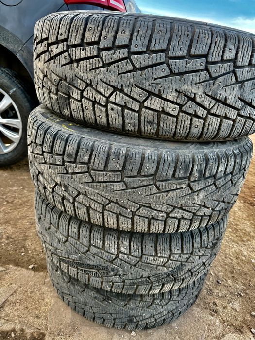 Продам зимнюю резину