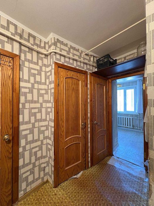 2 комн по Молдвгулова за 11500