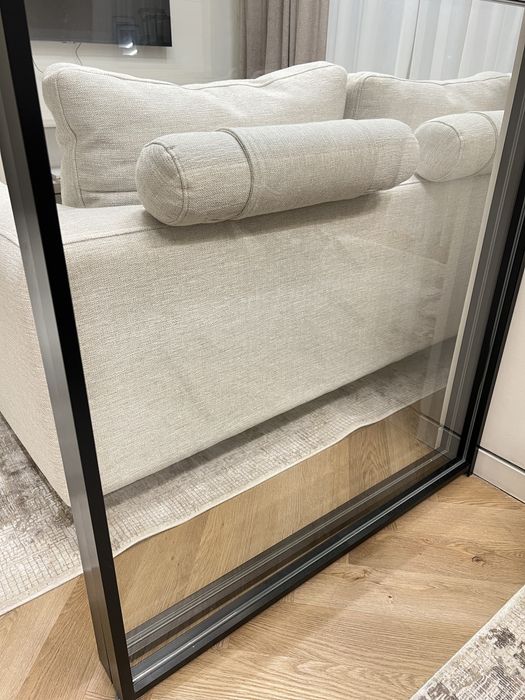 Срочно продам новый диван размер 2,3м