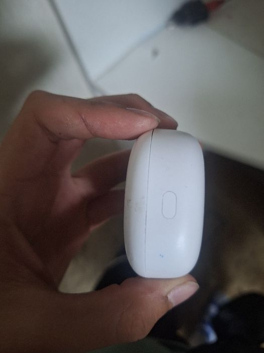 Продам наушники Redmi.