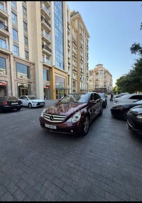 Mercedes-Benz R 350