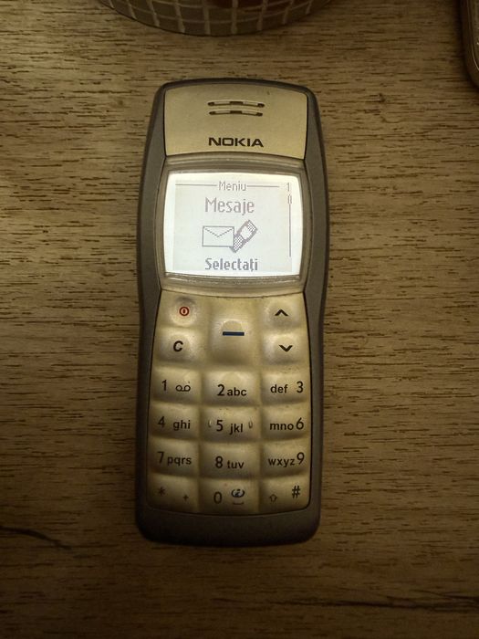 Nokia 1101 , Silver