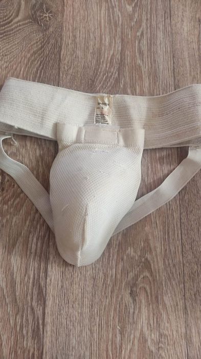 Спортивные костюмы