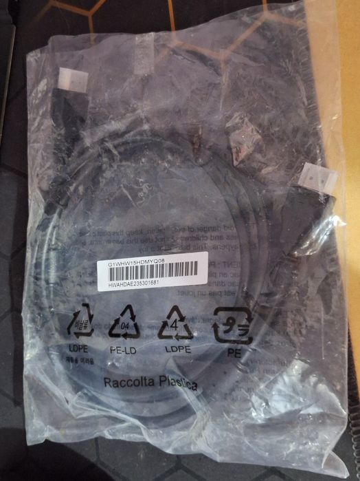 Кабель HDMI длиной 1 метр