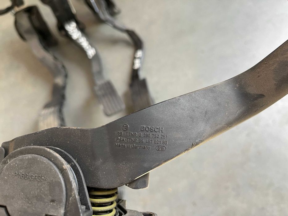 Педал на газта за 207 Peugeot 307 Пежо 308 pejo 407