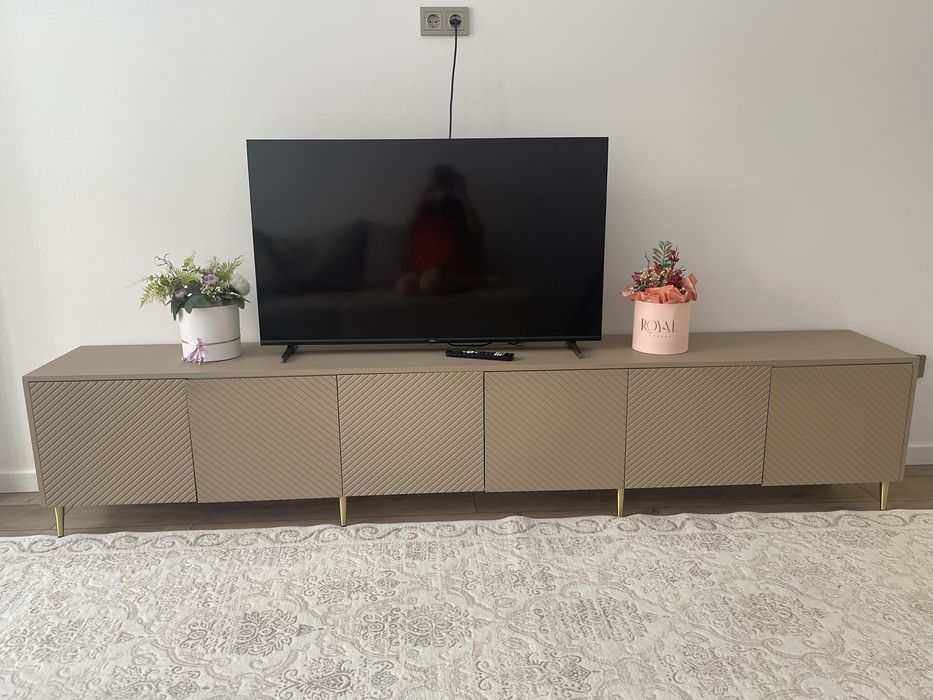 Тумба под телевизор