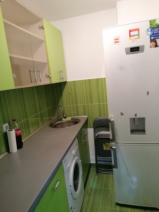 Garsoniera de vanzare Mega Mall - Mai multe