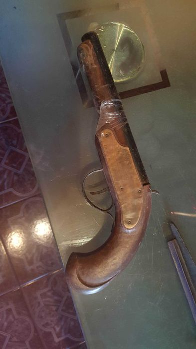 капсулен кремъчен пистолет пищов