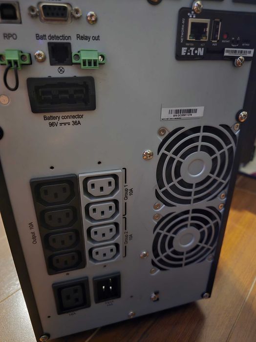 UPS Eaton 9SX 3000VA (9SX3000I) Tower + Placă Rețea SNMP