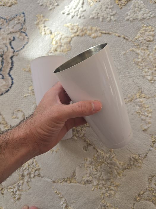 Zanglamaydigan shaker/stakan — har biri 120,000 so‘m