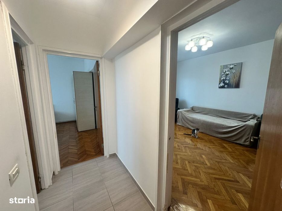 DEOSEBIT! 2 camere - 65 mp | Tavane inalte 2,80 m | Centrala | Boxa |