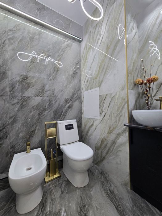 Махтумкули  Новостройка  3/8/10 кирпич