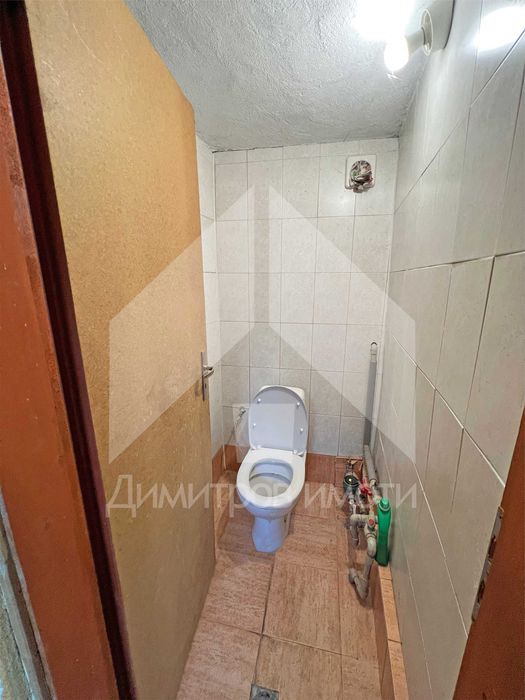 Продава се Къща в с. Войвода, Област Шумен - 105 кв.м за 534 €/кв.м - Снимка #7