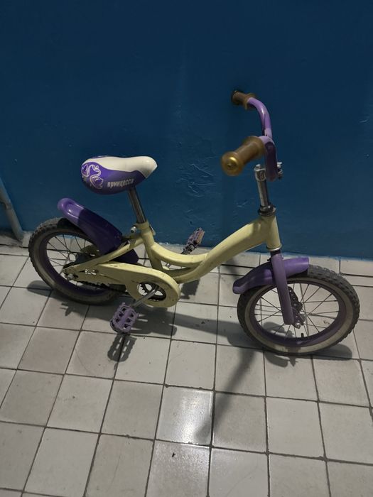 Прлдам детский велосипед