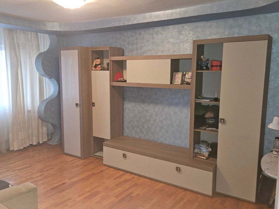 Apartament de închiriat