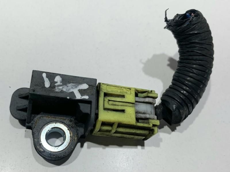 Senzor impact Nissan Qashqai 2 J11
