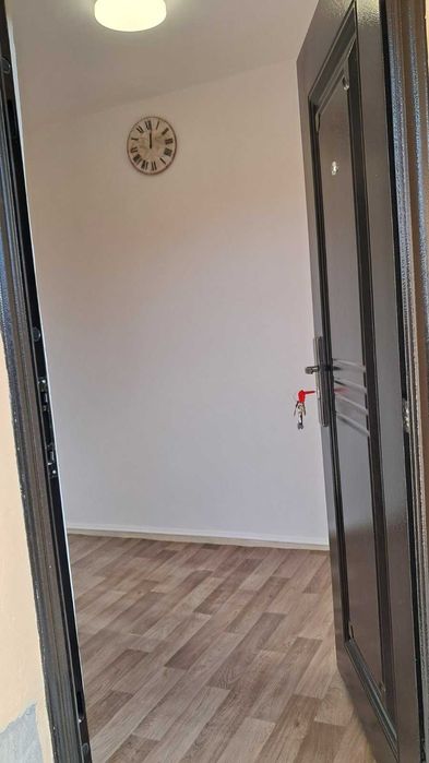 Къща с голям двор с.Ветрен от собственик